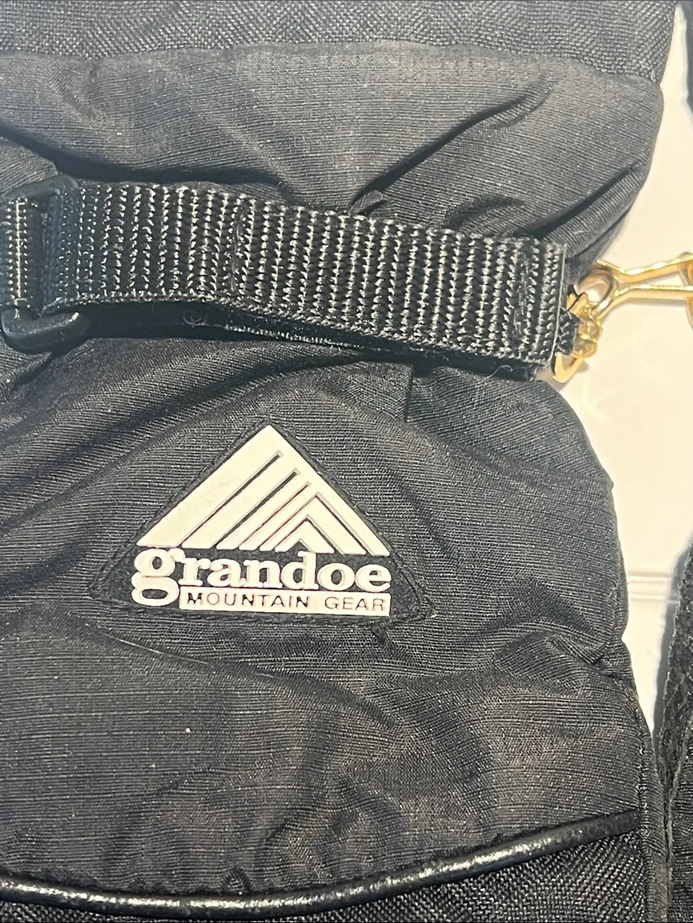 Grandoe Mountain Gear Womens XL Black Winter Ski Gloves - Insulated Waterproof